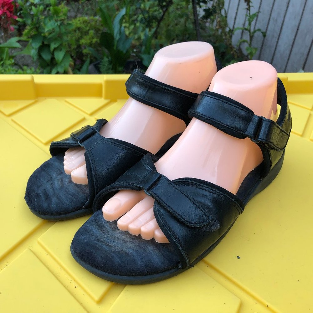 Rockport Black Leather Ankle Strap Sandals 9m